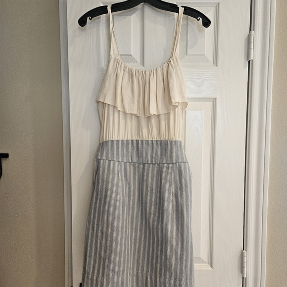 Fall  Dress size 2 - Picture 2 of 4